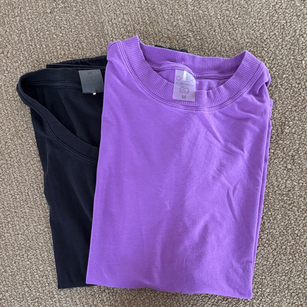 Set of 2 Calia Athletic Short Sleeve Shirts size Min Purple and Black